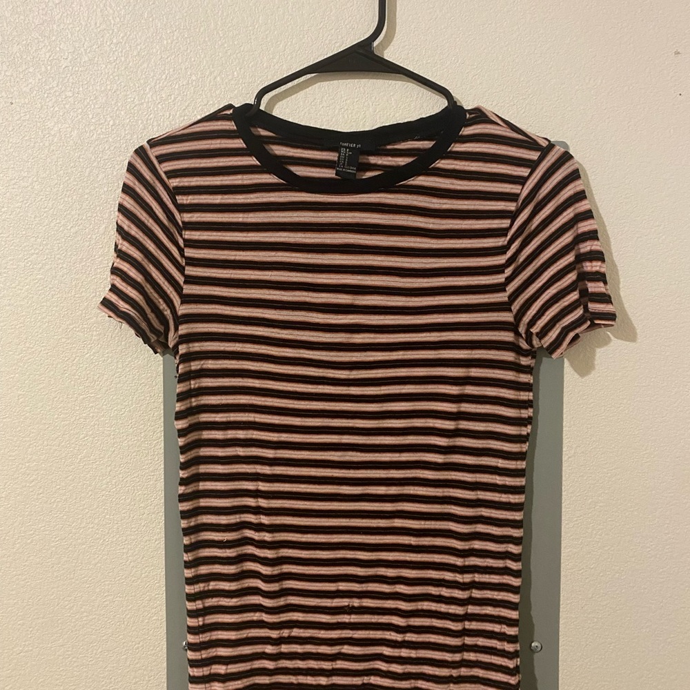 Forever 21 stripped right fitting